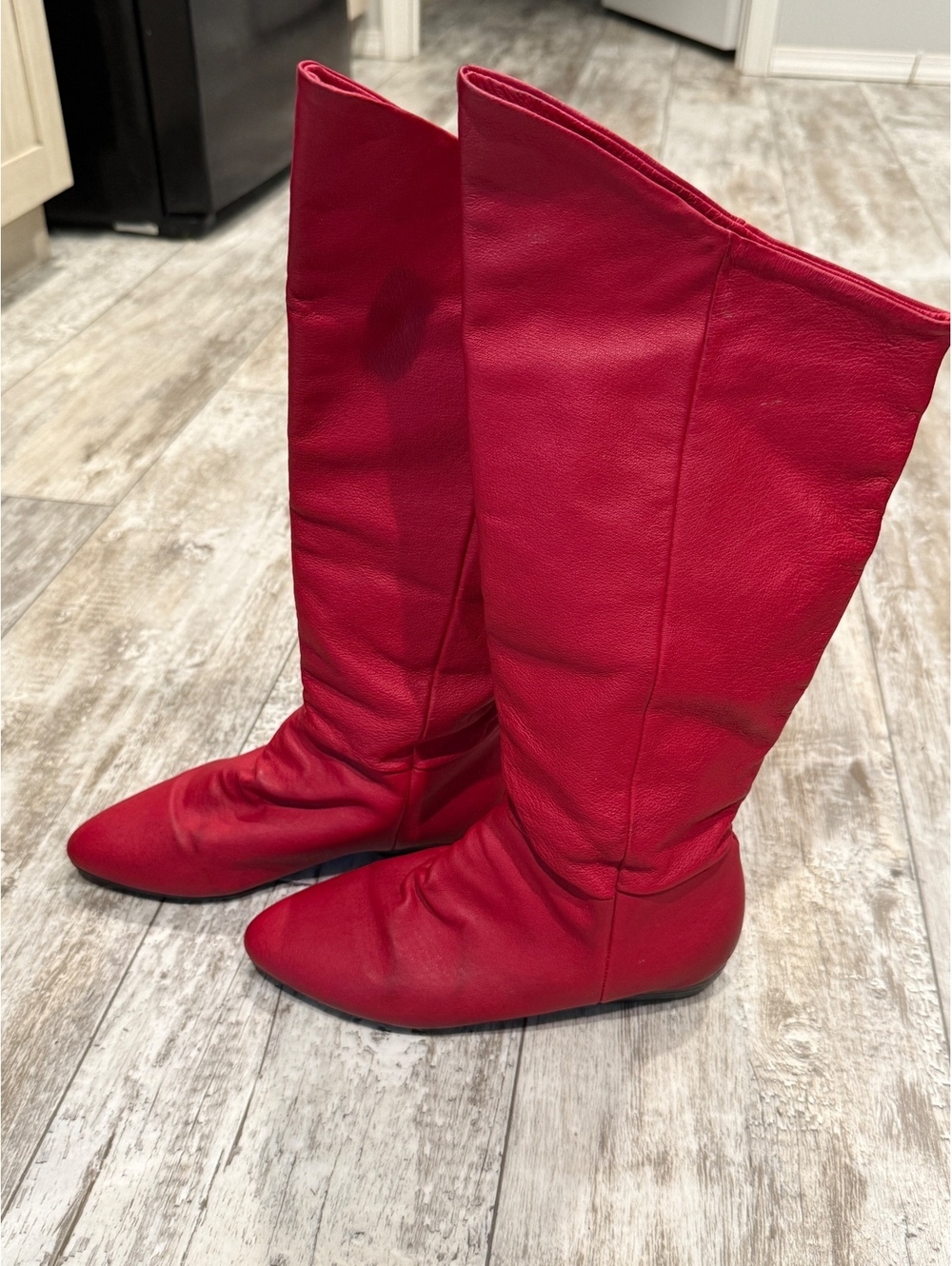 Newport News 7.5 Red Leather Knee High Boots Y2K